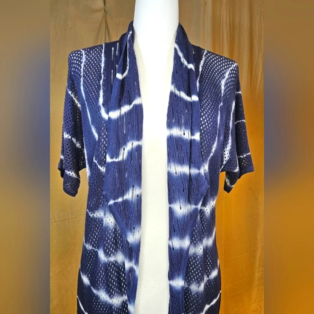 Vintage Design 365 Blue And White Short-sleeved Wrap Size Small - Picture 3 of 9